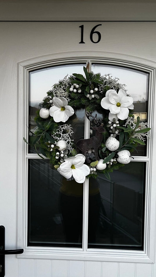 Winter Artificial Wreath for Door or Wall
